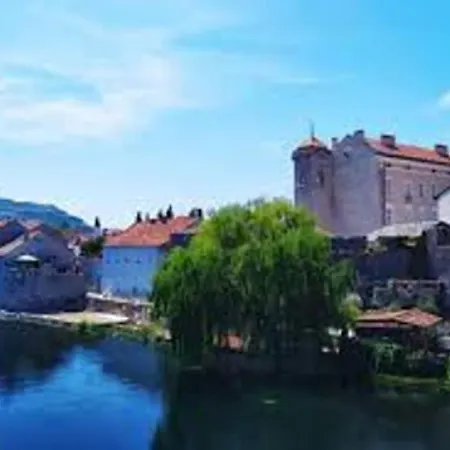 Stefan, Naselje Centar דירה *