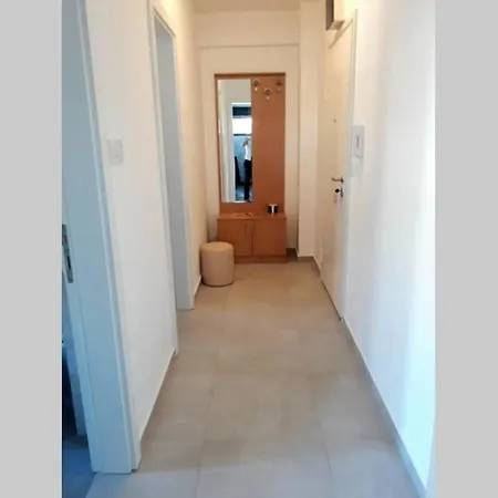 Stefan, Naselje Centar דירה טרביניה